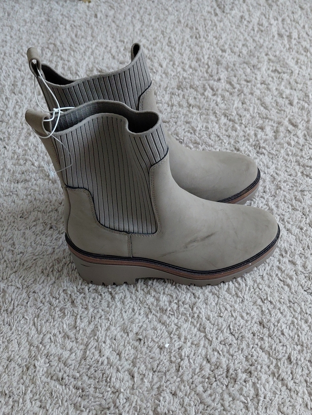 MIA Soraya Chelsea Boots - Picture 2 of 6